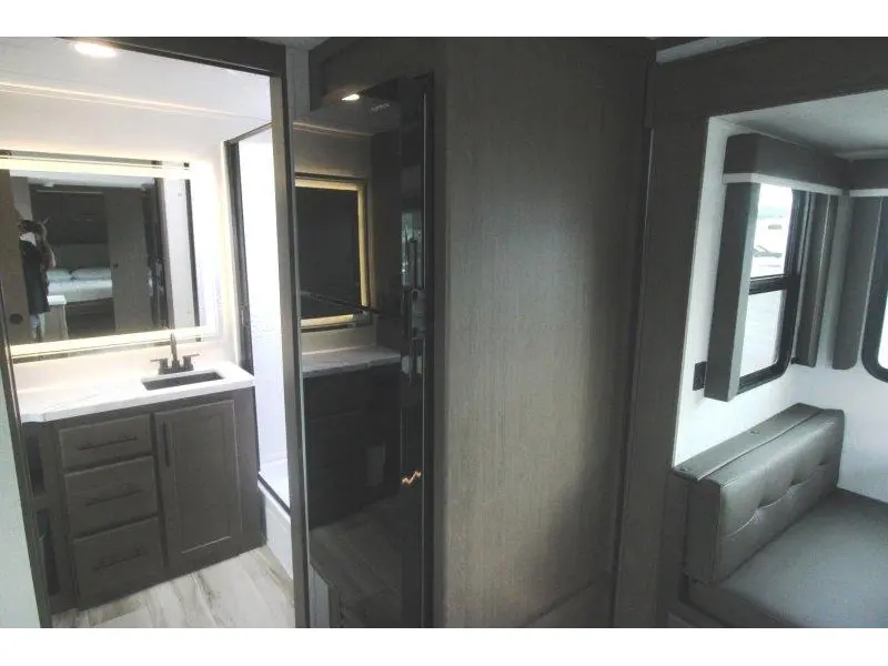 2027 Keystone RV Cougar 26LBW