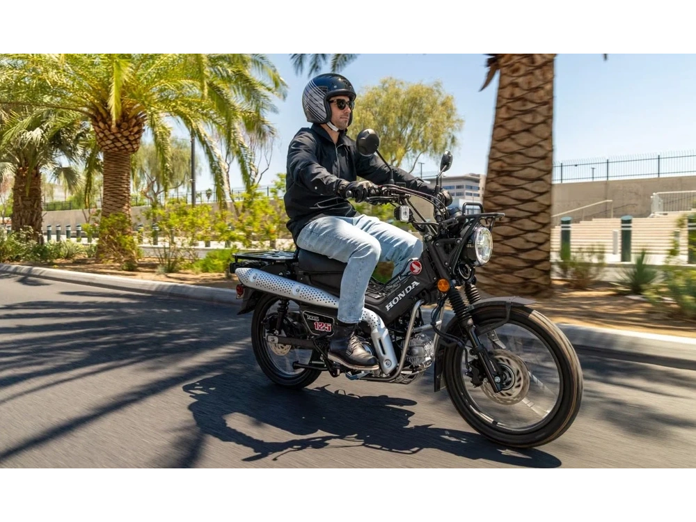 2026 Honda Trail 125 alt
