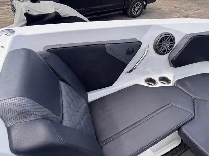Scarab 255 Id Wake Edition / 600hp 2022 alt