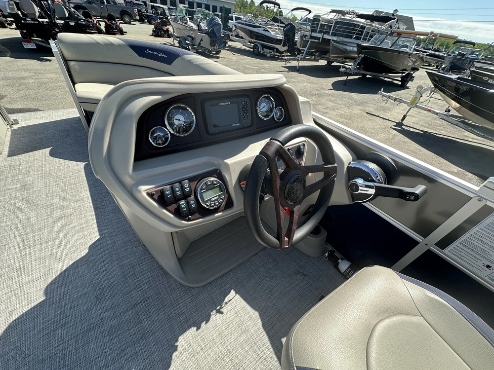 2023 South Bay Pontoon 224 Rs Le Series Triple alt
