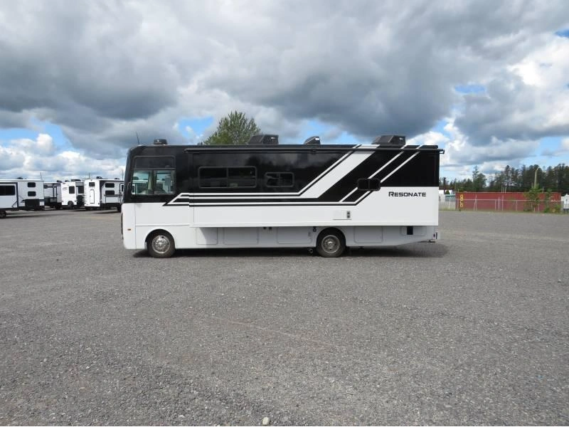 Thor Motor Coach Resonate 29d 2026 alt
