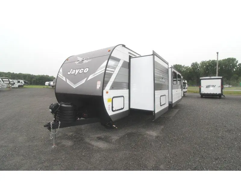 Jayco Jay Flight 2027