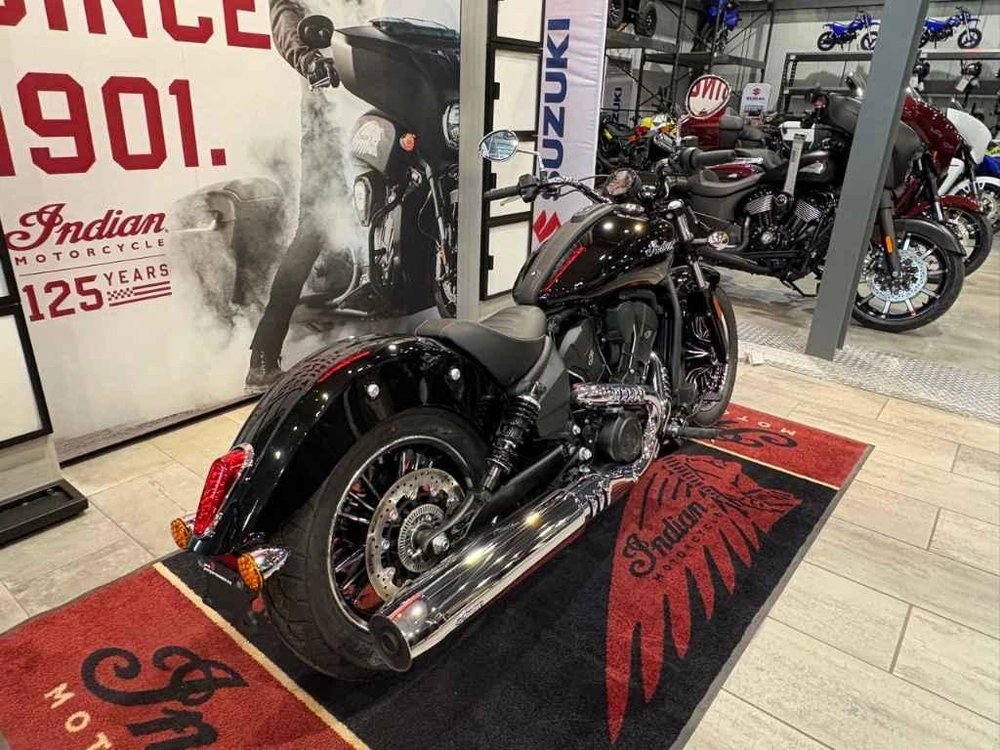 Indian Motorcycle Scout Sixty Classic 2025 alt