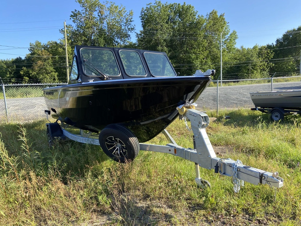 2026 Crestliner 1850 Commander Elite alt