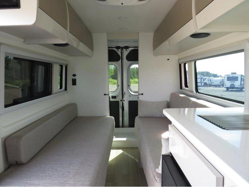 Thor Motor Coach Tellaro 20l 2027 alt