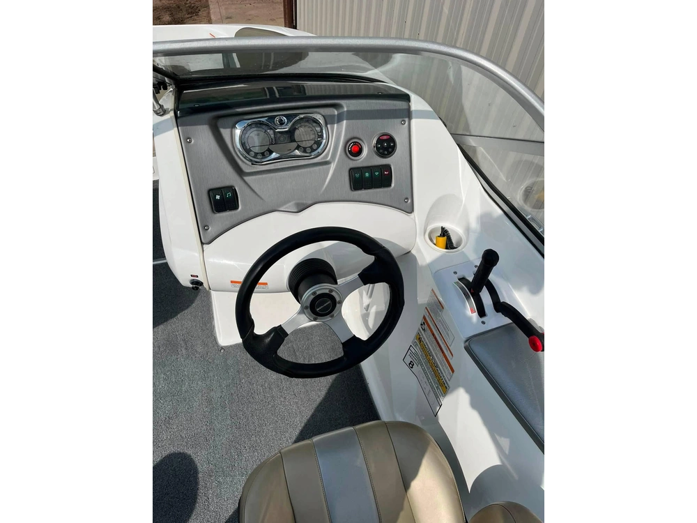 2007 Sea-doo Sport Boats Challenger 180 - Single 4-tech 215hp Rotax alt