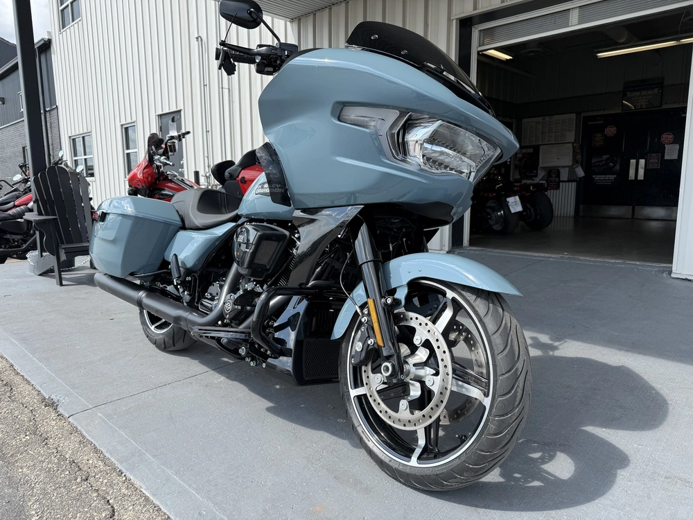 2024 Harley-davidson Road Glide alt