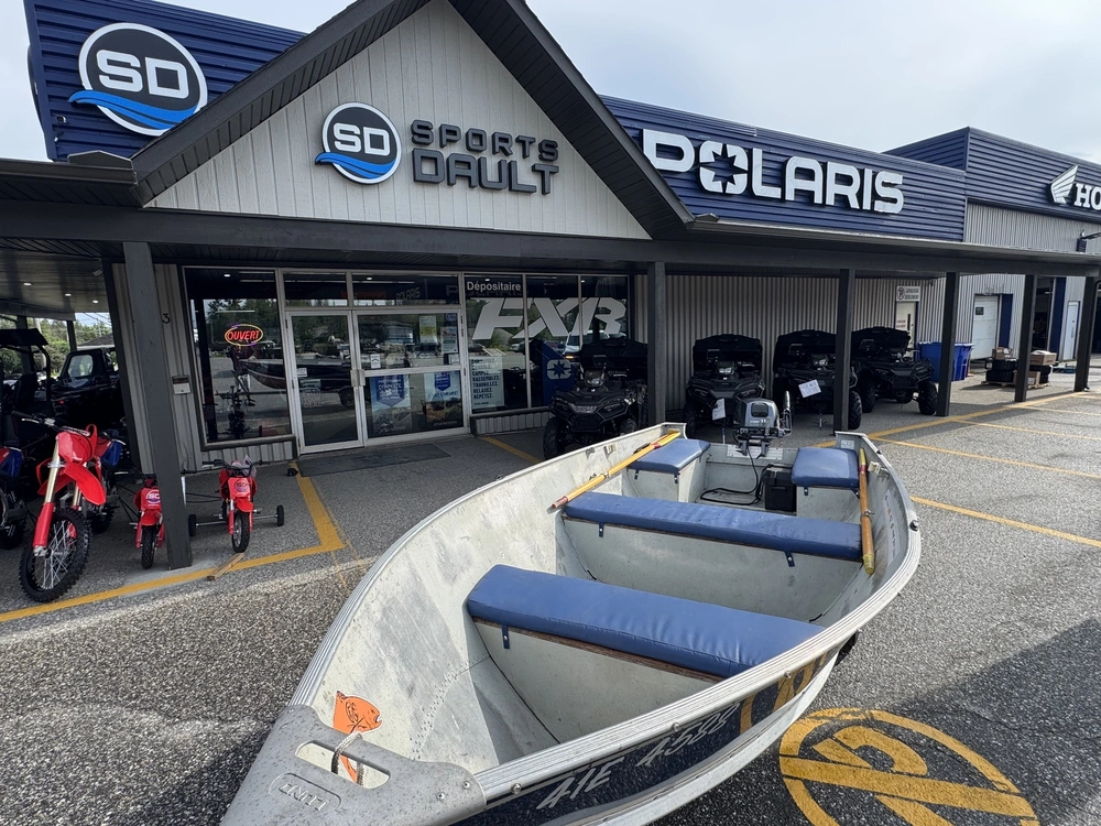 2003 Lund Boat Co Wc 14 Yamaha 15 Hp alt
