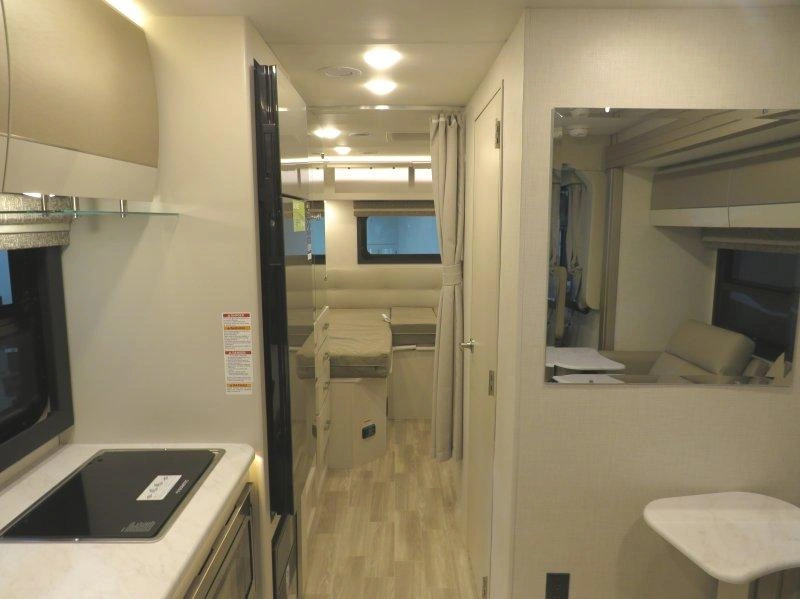 Thor Motor Coach Axis 26.2 2026 alt