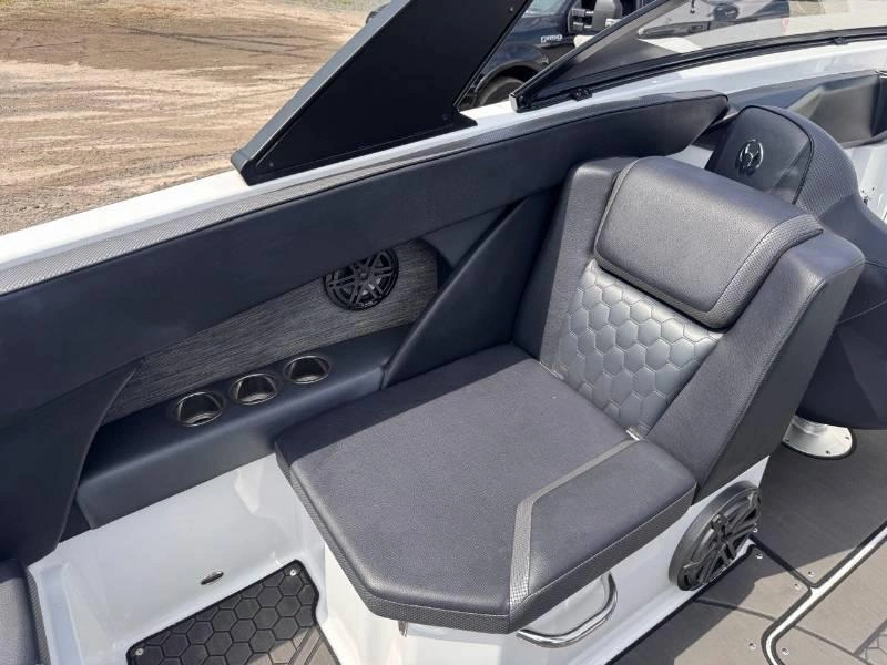 Scarab 255 Id Wake Edition / 600hp 2022 alt
