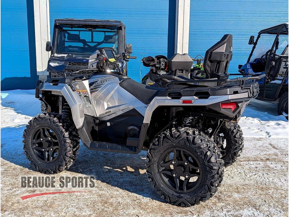2026 Polaris Sportsman Touring 570 Ultimate Turbo Silver Vtt 2 Places Confort Passager Balade Sentier Chasse Bois Direction Assistée Pleinement Équipé Duo Familial Outlander Max Kodiak Trv alt