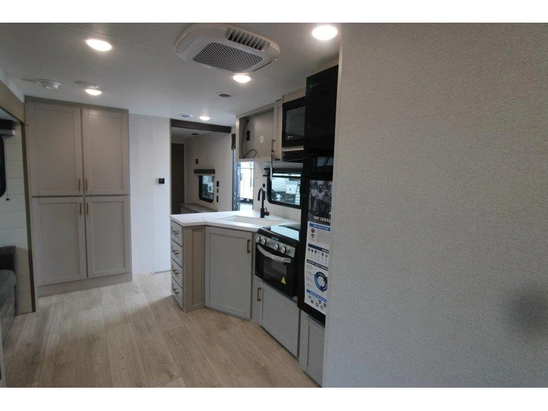 Jayco Jay Flight 325bht 2027 alt