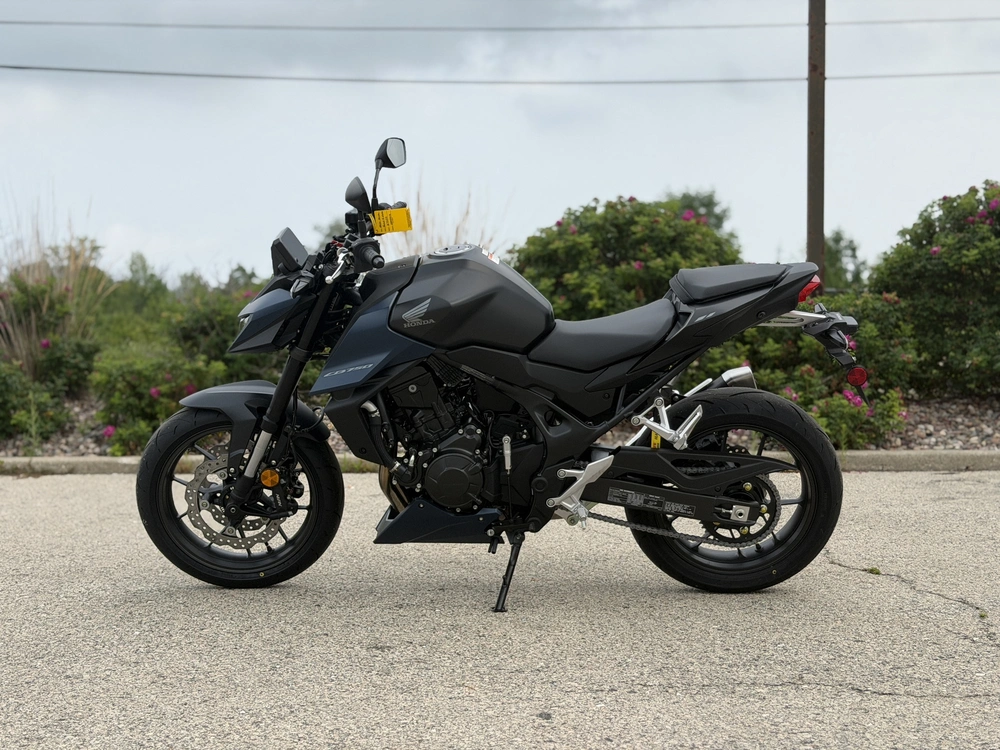 2026 Honda Cb750 Hornet E-clutch alt