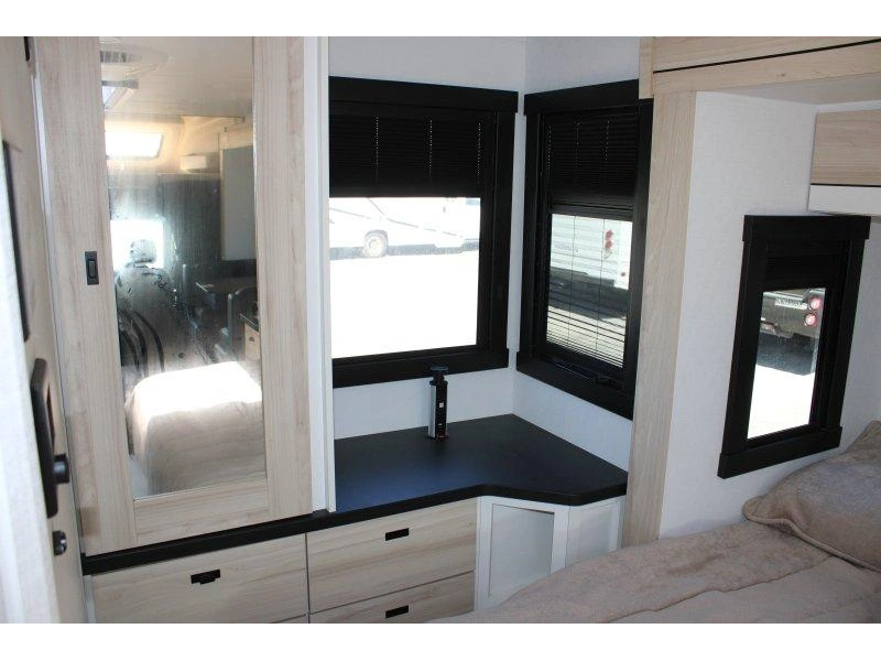2026 Jayco Melbourne 25lp alt