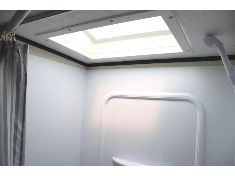 Coachmen Apex 194bhs 2022 alt