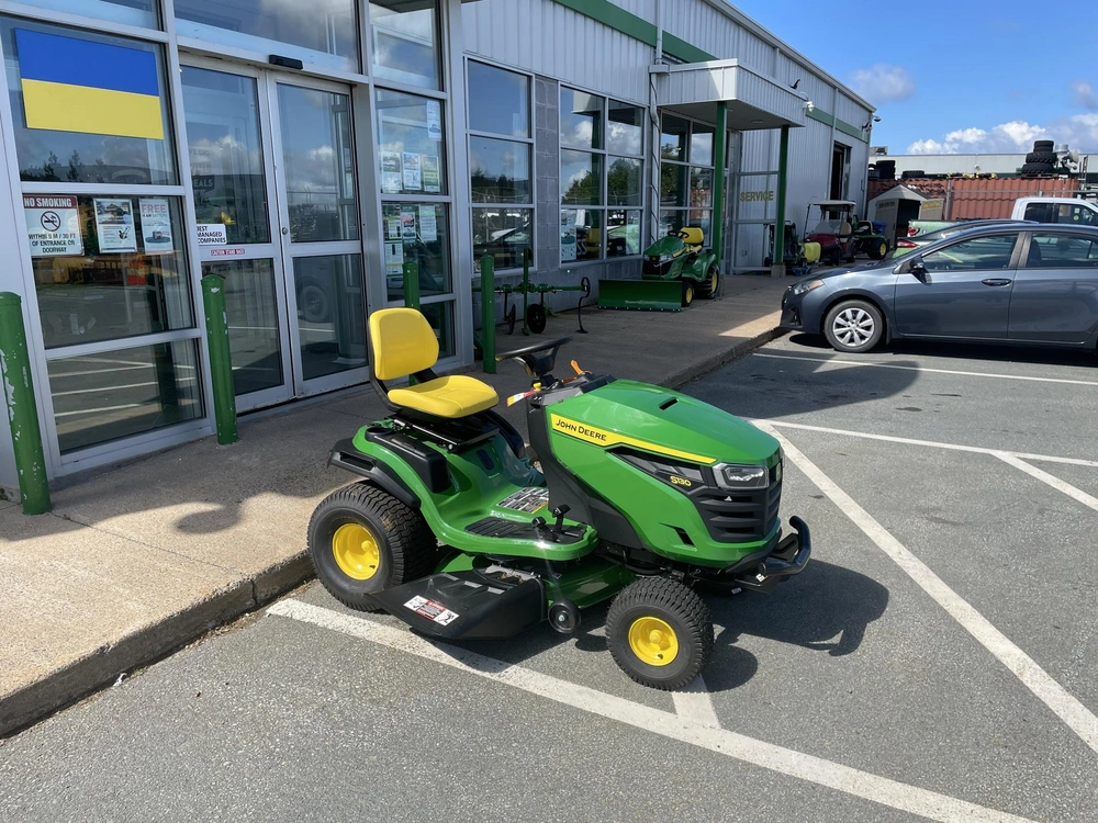 John Deere S130 2026 alt