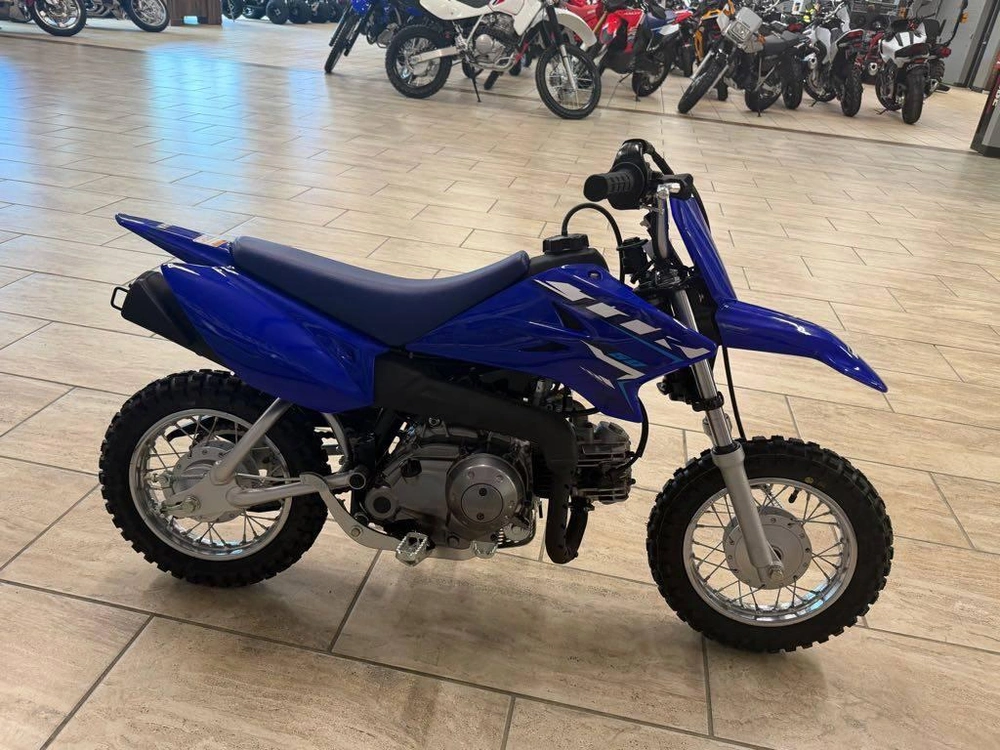 2026 Yamaha Tt-r50e alt