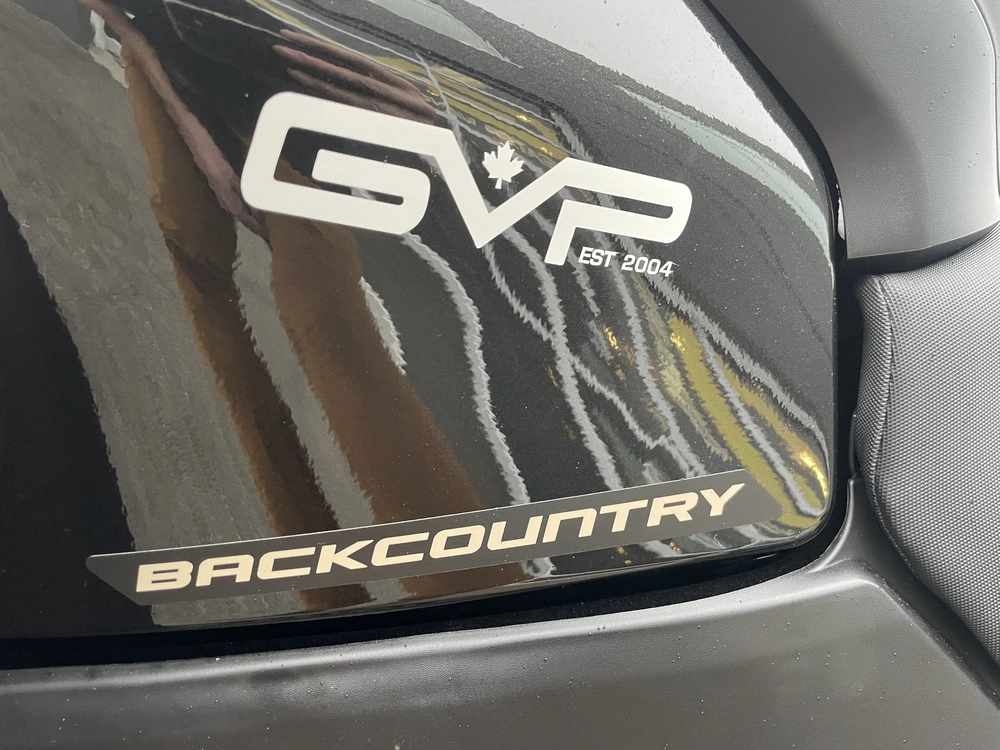 2027 Can-am Outlander Max Backcountry 1000r alt