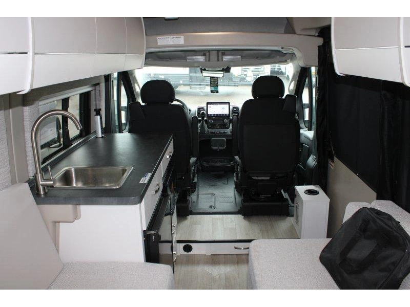 Entegra Coach Ethos 20t 2026 alt
