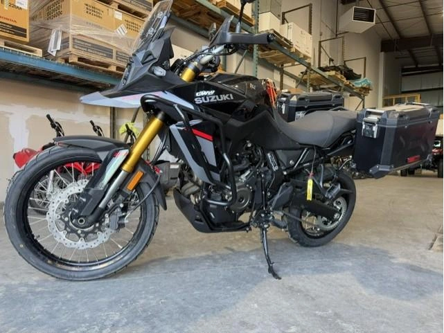 2026 Suzuki V-strom 800de alt