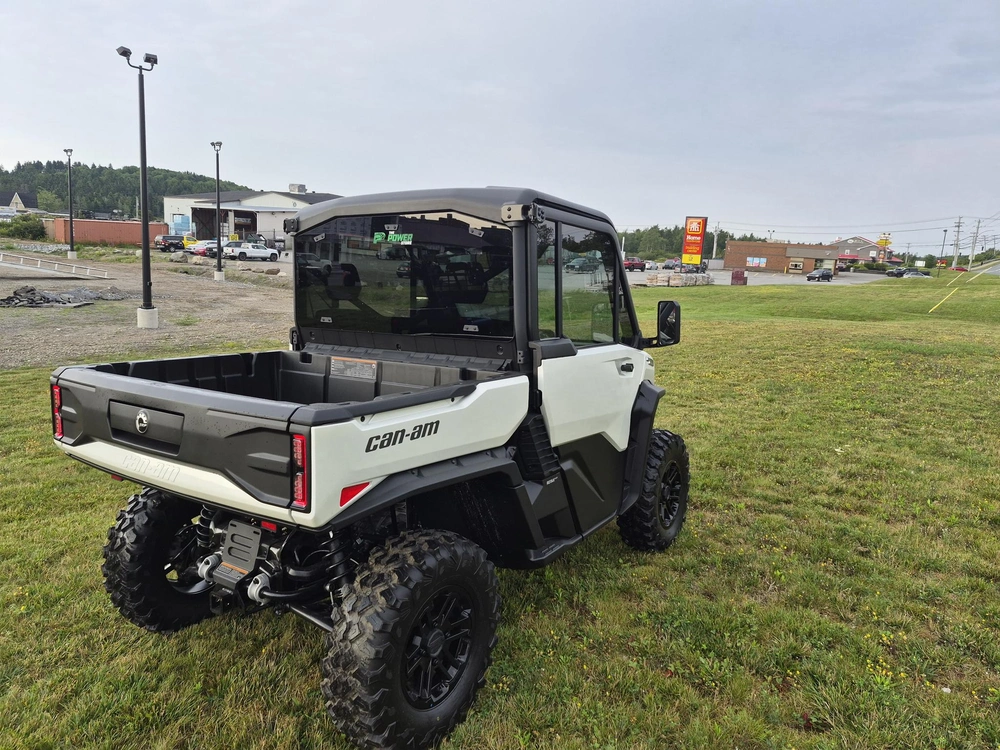 2026 Can-am Defender Limited Cab Hd11 alt