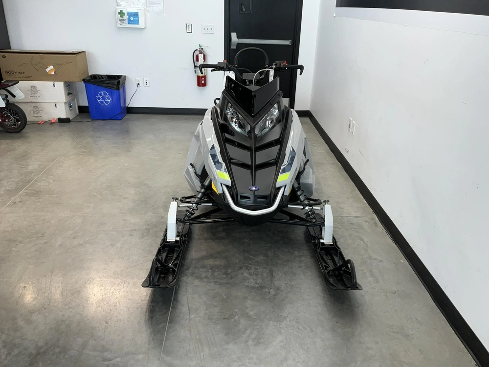 2026 Polaris 550 Rmk Evo 144 Es alt