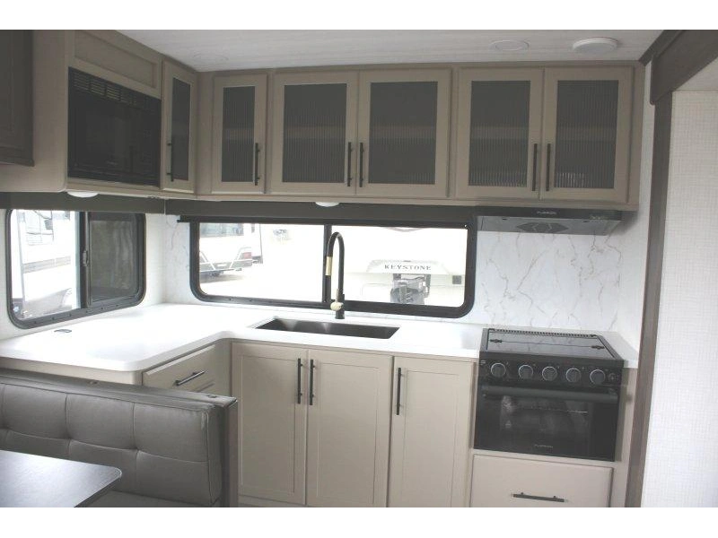 Keystone Rv Cougar 25mle 2027 alt