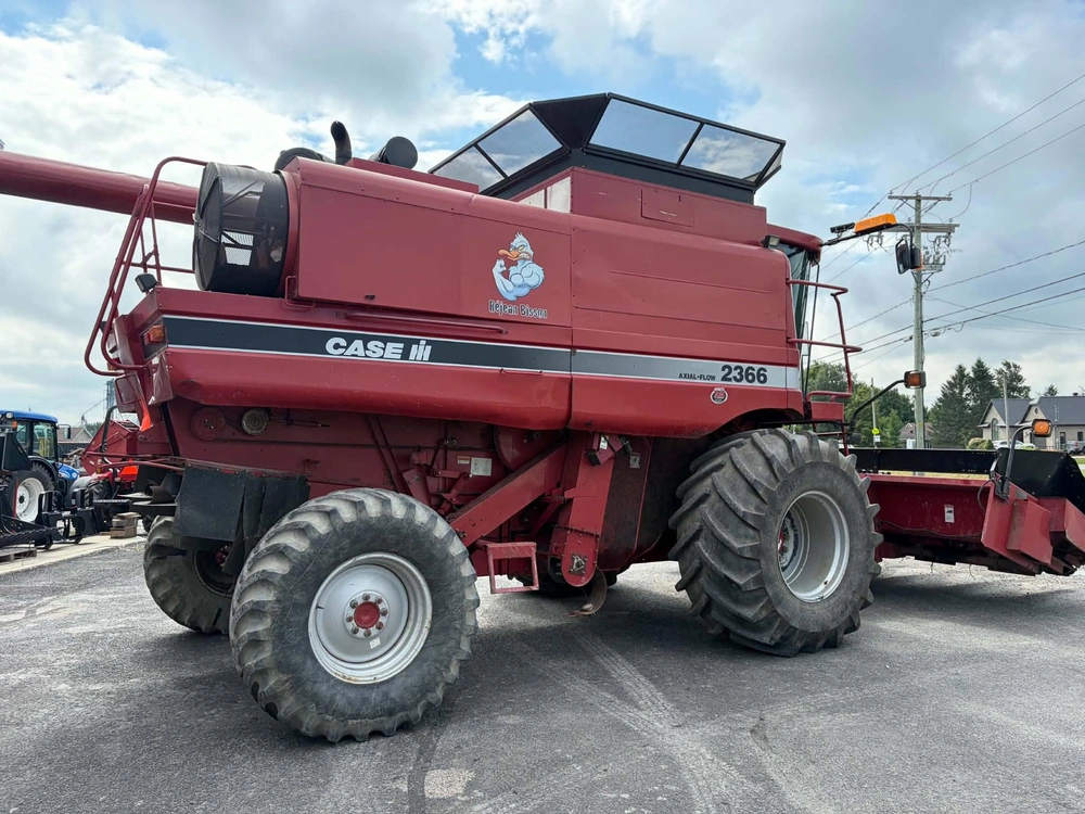 Case 2366 Axial-flow 2000 alt