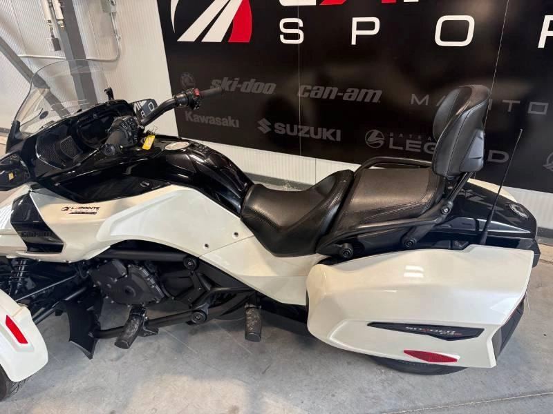 2022 Can-am F3-t alt
