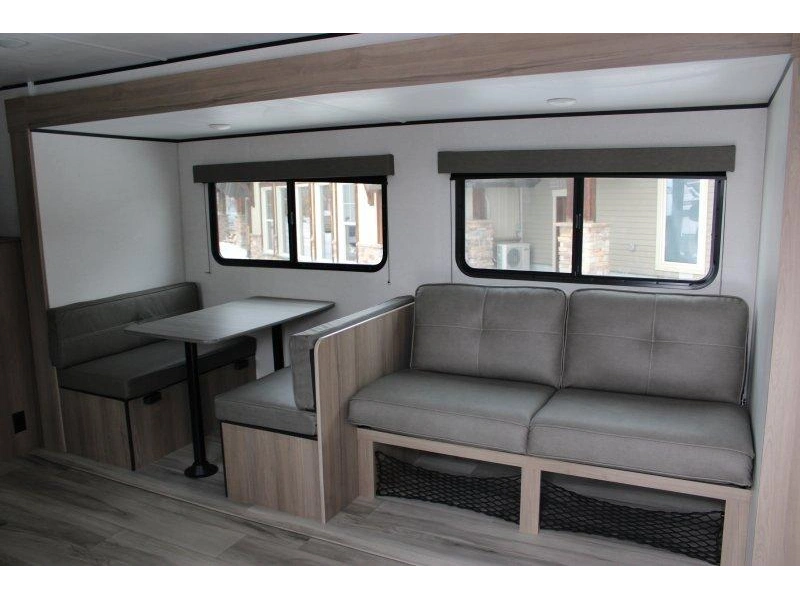 2026 Keystone Rv Coleman 26bx alt