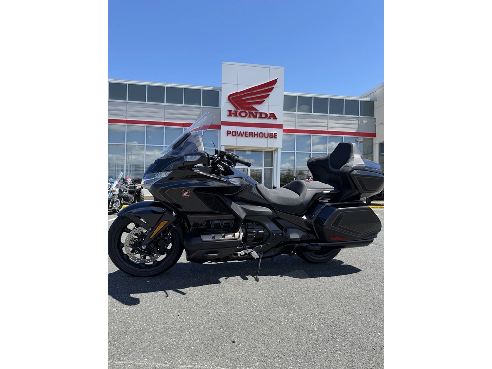 Honda Gold Wing Tour Gl1800st 2026 alt