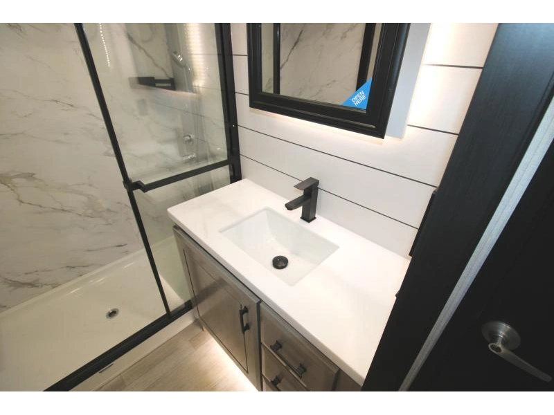 Jayco Pinnacle 38kpts 2026 alt