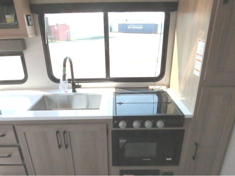 Keystone Rv Coleman 3000loft 2026 alt