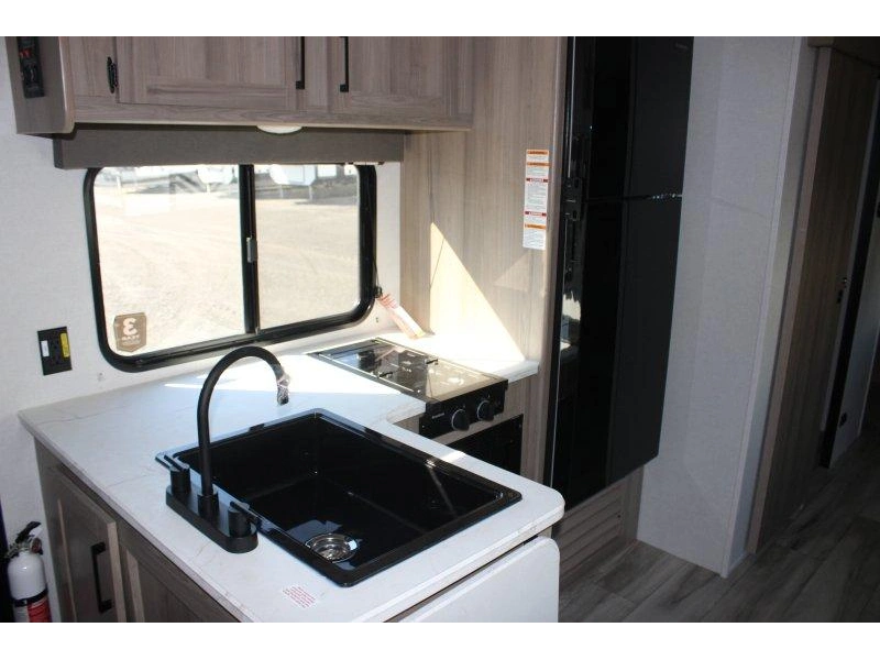 Keystone Rv Coleman 27b 2026 alt