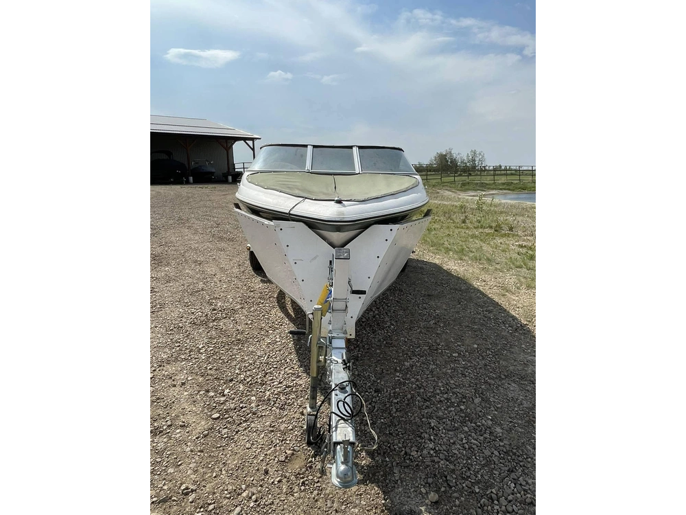 2005 Campion 535 Allante alt