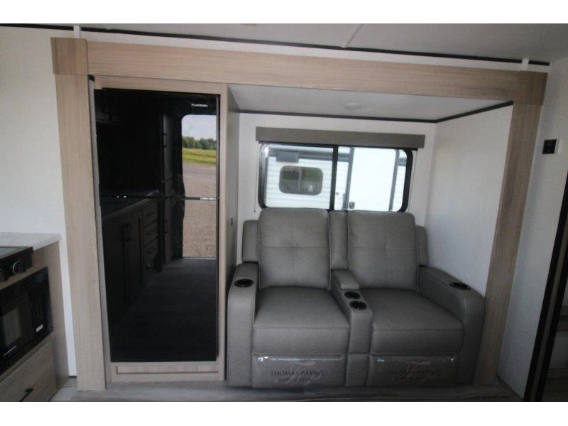 Keystone Rv Coleman 21rx 2027 alt