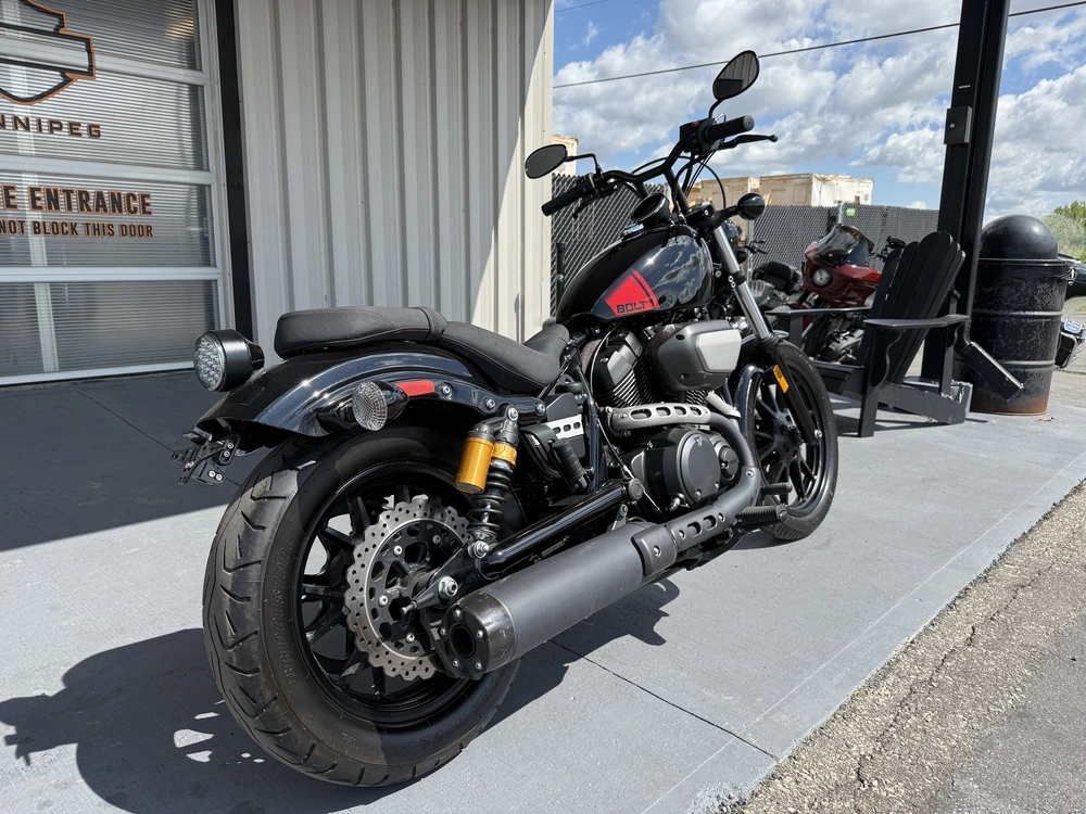 2024 Yamaha Bolt R Spec alt