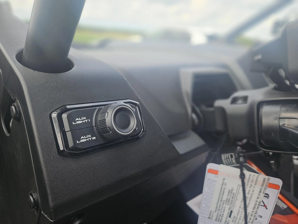 Cfmoto Z10 2026 alt