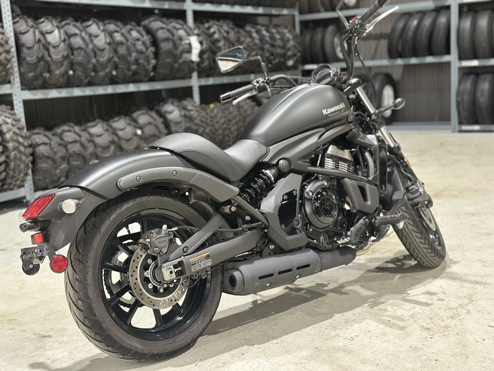 Kawasaki Vulcan S 2024 alt