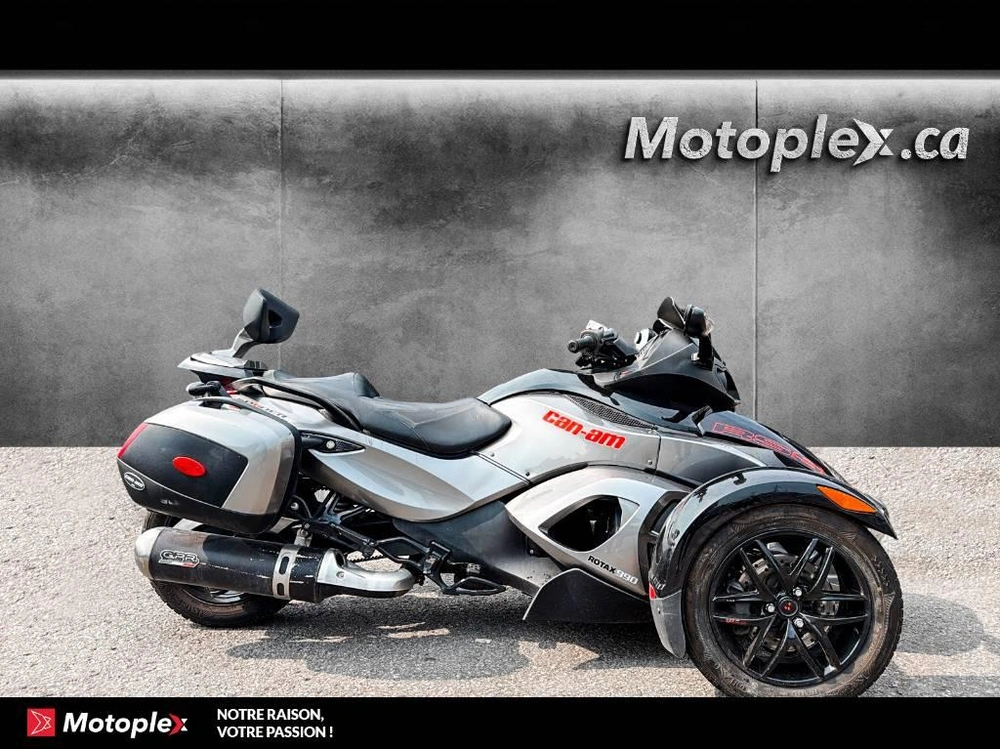 2011 Can-am Spyder Rss Se5 Touring alt