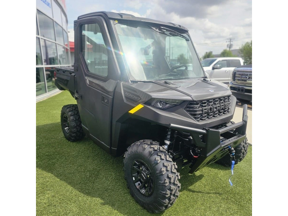 2026 Polaris Ranger 1000 Cab alt