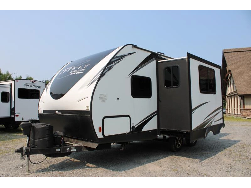 2020 Coachmen Northern Spirit 1943rb alt