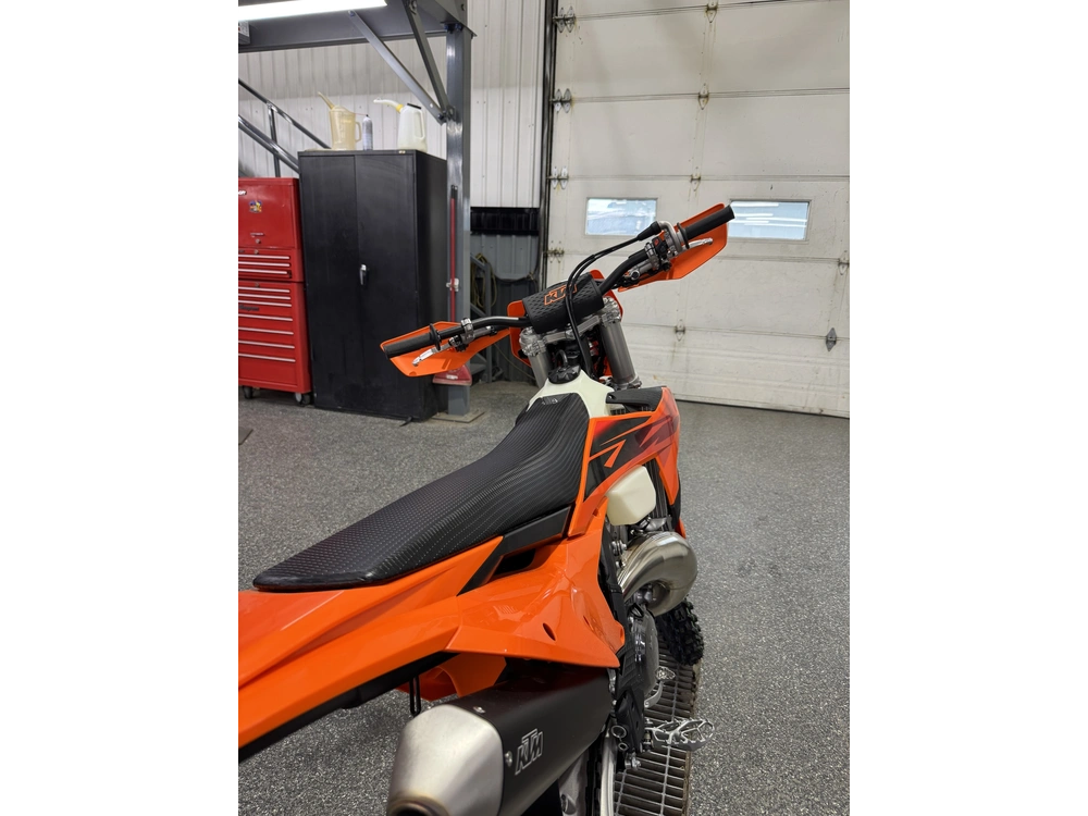 Ktm 300 Xc-w 2027 alt