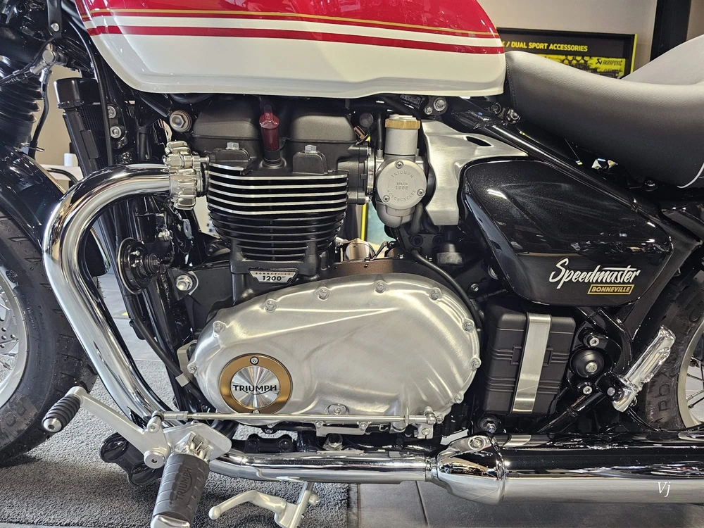 2026 Triumph Bonneville Speedmaster alt