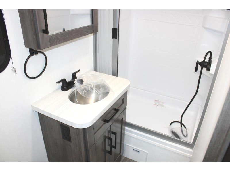 Jayco Redhawk 24b 2026 alt
