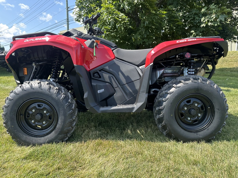 2026 Can-am Outlander 500 alt