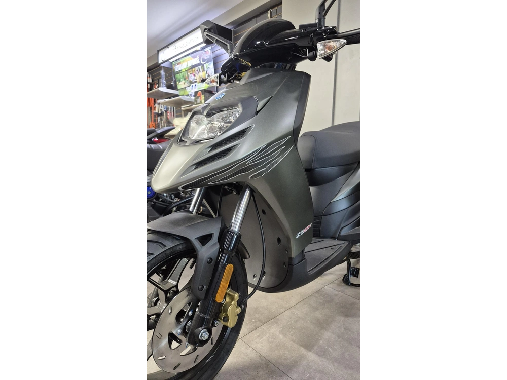 Piaggio Typhoon 50 2026 alt