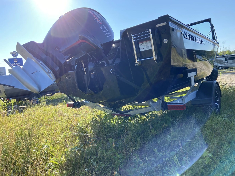 2026 Crestliner 1850 Commander Elite alt