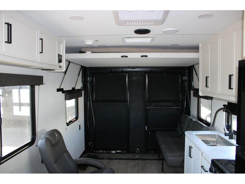 Grand Design Momentum 22mav 2026 alt