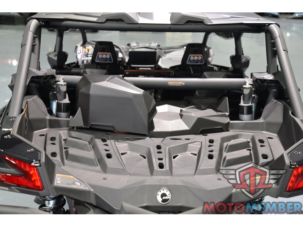 2026 Can-am Maverick X3 Max X Rs Turbo Rr Triple Black_10.25 In Infotainment alt